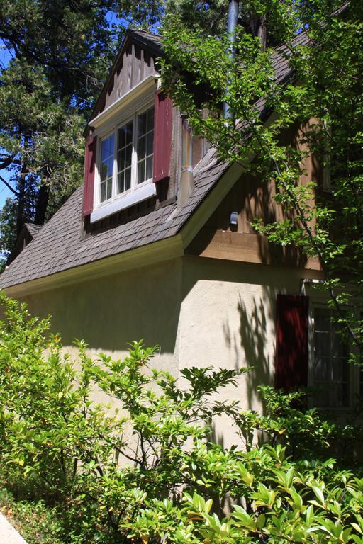 Saddleback Inn At Lake Arrowhead Buitenkant foto