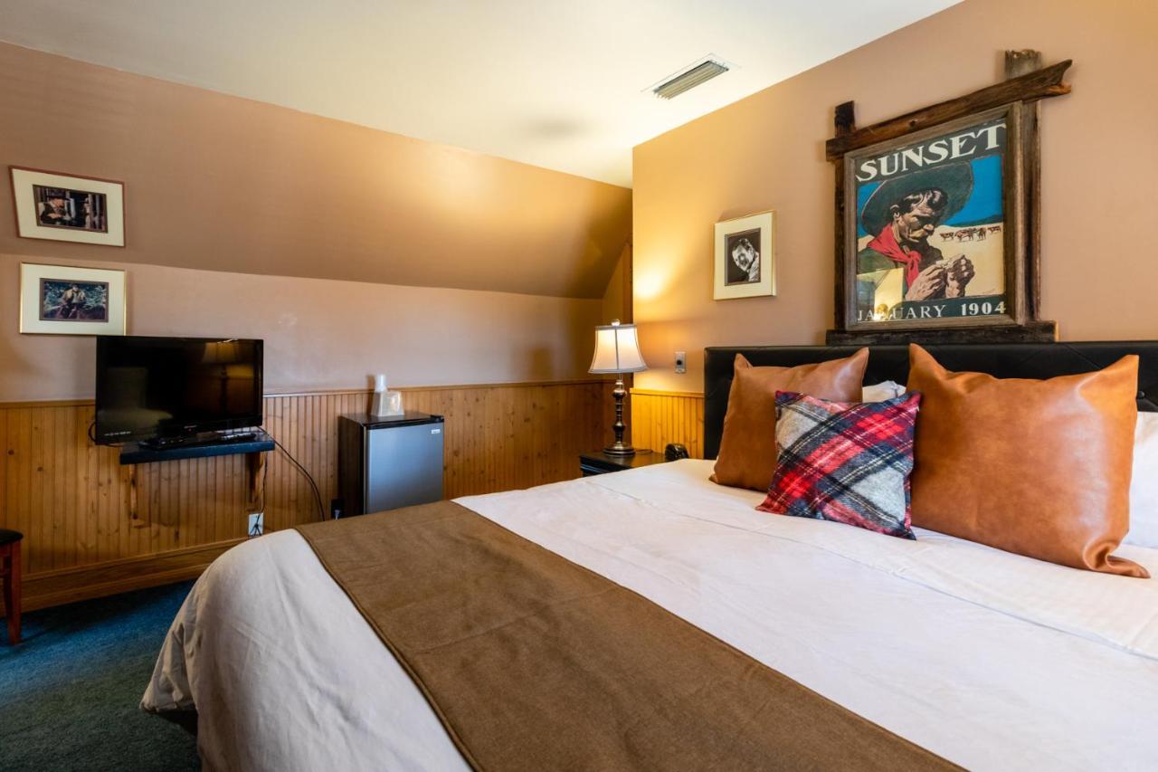 Saddleback Inn At Lake Arrowhead Buitenkant foto