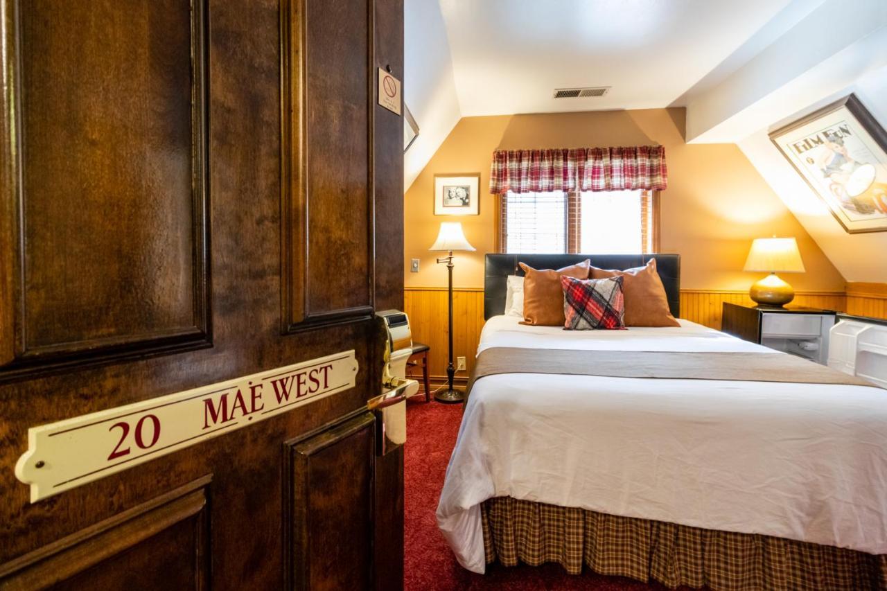 Saddleback Inn At Lake Arrowhead Buitenkant foto