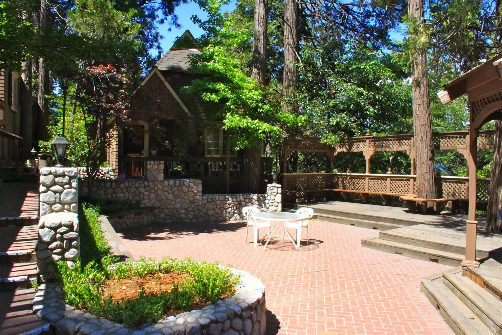 Saddleback Inn At Lake Arrowhead Buitenkant foto