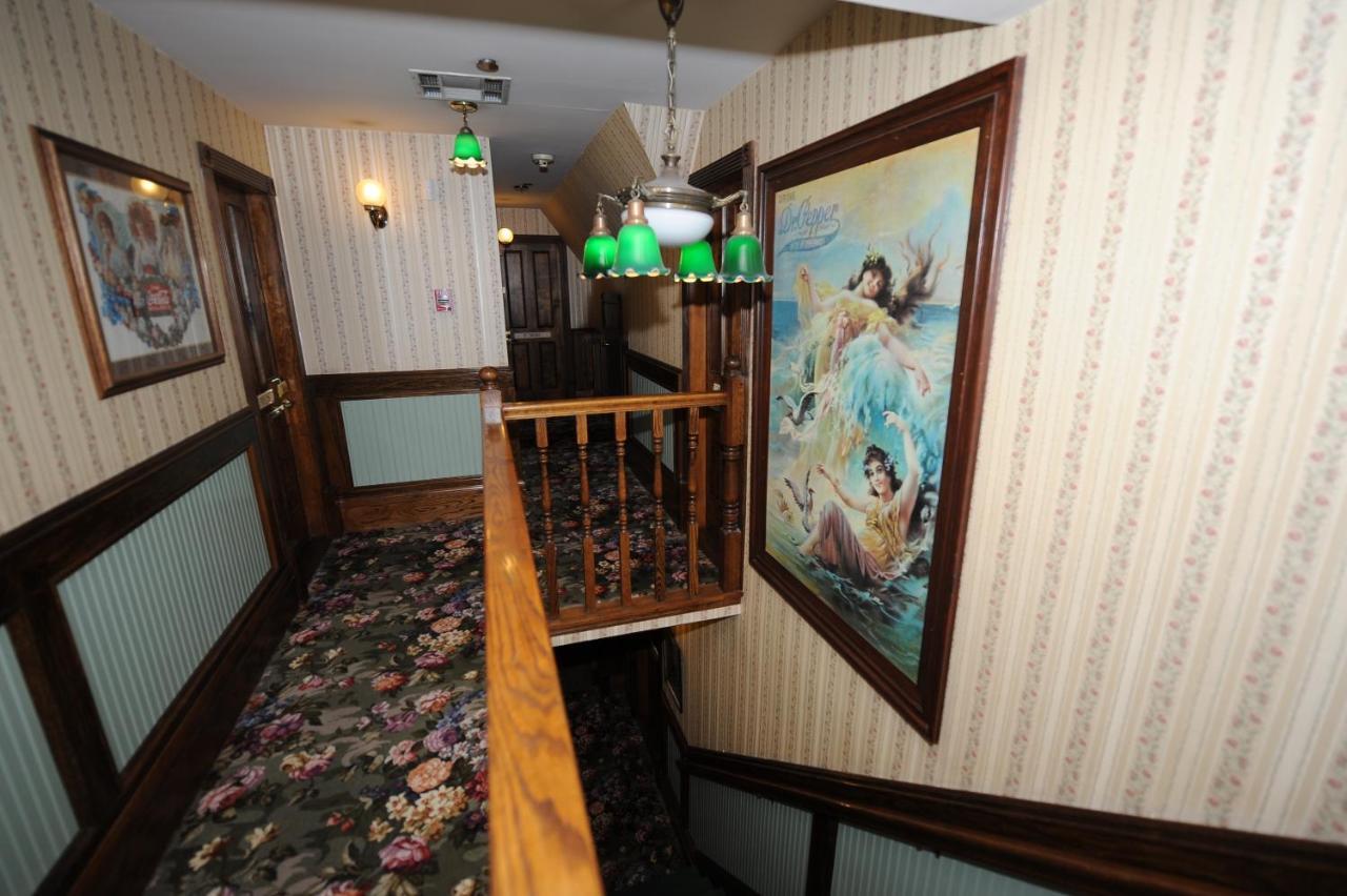 Saddleback Inn At Lake Arrowhead Buitenkant foto