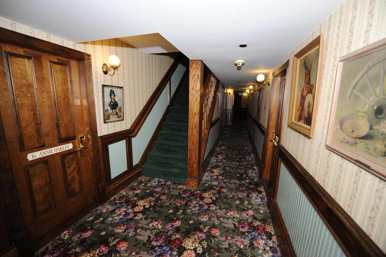 Saddleback Inn At Lake Arrowhead Buitenkant foto